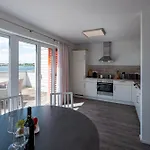 Maisonette Ostseeflair By Seeblick Ferien Oro, Erste Wasserreihe, E-saeule Olpenitz