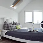 Maisonette Ostseeflair By Seeblick Ferien Oro, Erste Wasserreihe, E-saeule * Olpenitz