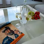 Maisonette Ostseeflair By Seeblick Ferien Oro, Erste Wasserreihe, E-saeule Olpenitz