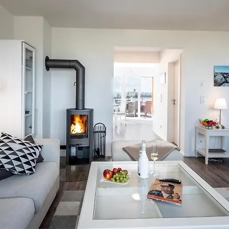 Maisonette Ostseeflair By Seeblick Ferien Oro, Erste Wasserreihe, E-saeule Feriehus *