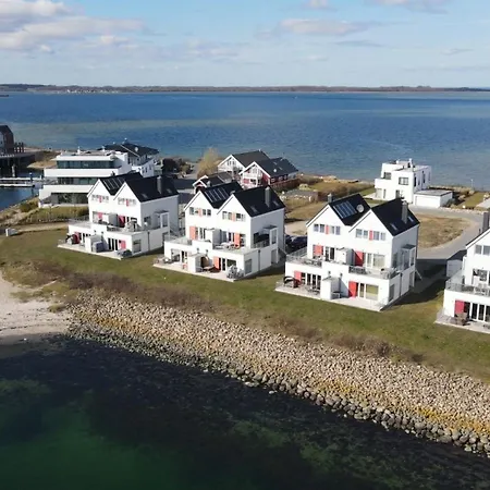 Maisonette Ostseeflair By Seeblick Ferien Oro, Erste Wasserreihe, E-saeule