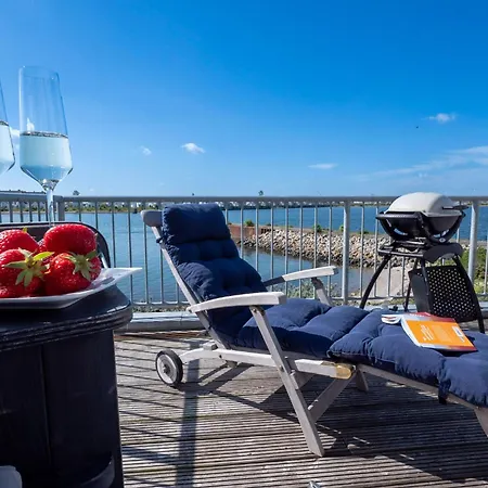 Maisonette Ostseeflair By Seeblick Ferien Oro, Erste Wasserreihe, E-saeule Casa de Férias